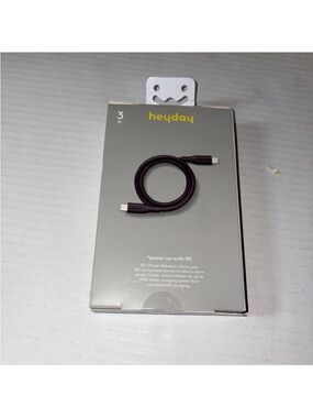 heyday Black 3 ft USB-C to Lightning Braided Charging Cable